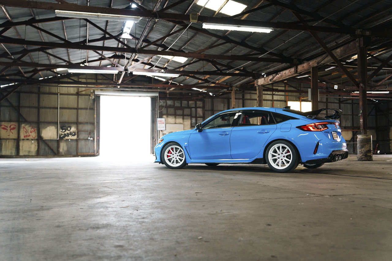 2024 Honda Civic Type R - Motegi MR162 Zentoku - White | Motegi Wheels